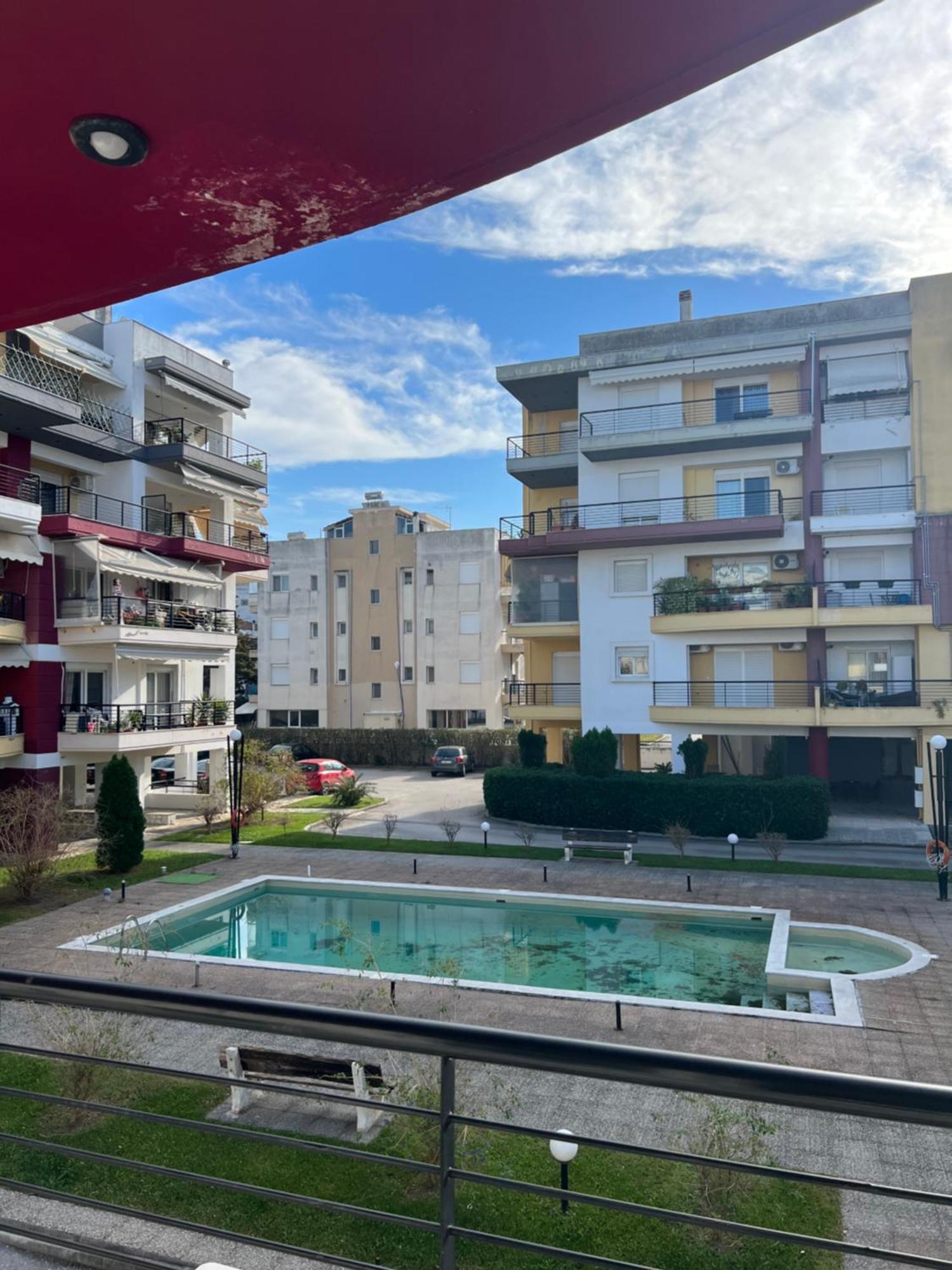 Peraía Parma'S Pool Apartment מראה חיצוני תמונה